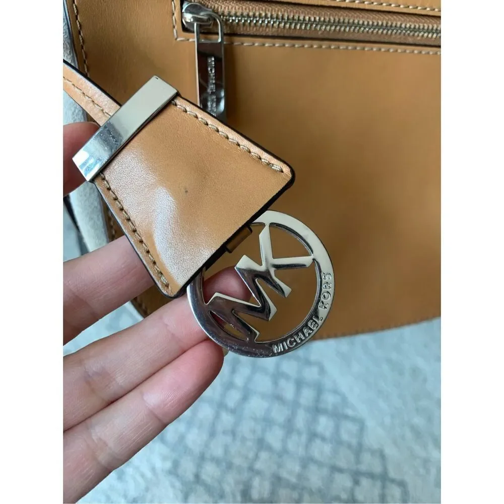 Michael Kors suede messenger bag gray